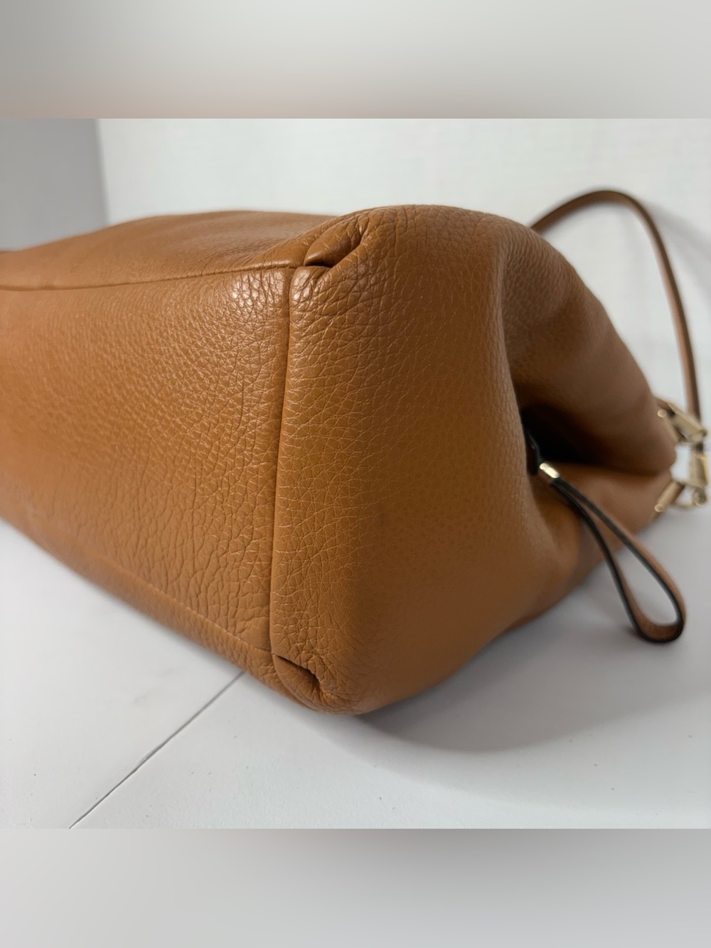 SOLD!! Coach Phoebe Leather Shoulder Hobo Bag in Cognac EUC - Picture 10 of 16